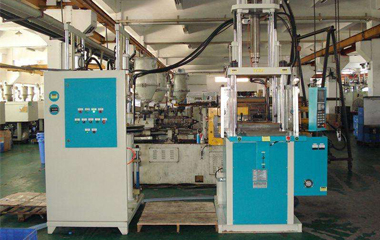 Silicone Injection Molding Machine